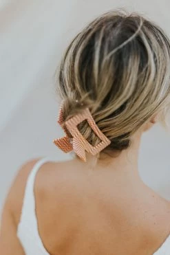 Henly Claw Clip In Orange Accessories