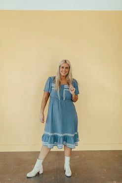 Henly Dresses Sedona Embroidered Dress In Slate Blue