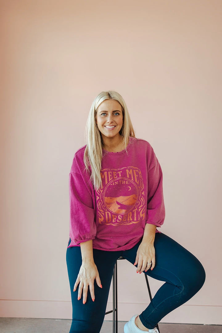 Henly Sweaters Meet Me In The Desert Sweatshirt In Magenta