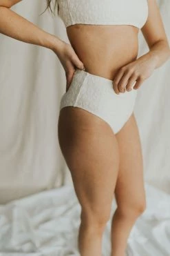 Henly Oasis Textured Swim Bottom In Cream