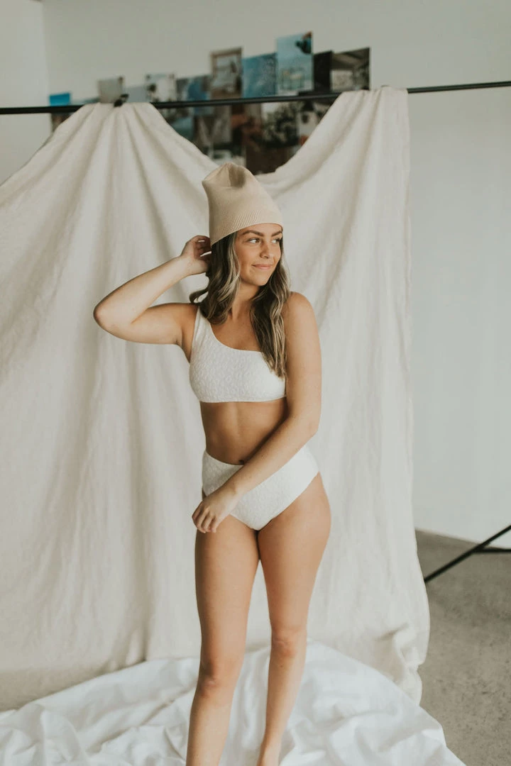 Henly Oasis Textured Swim Bottom In Cream