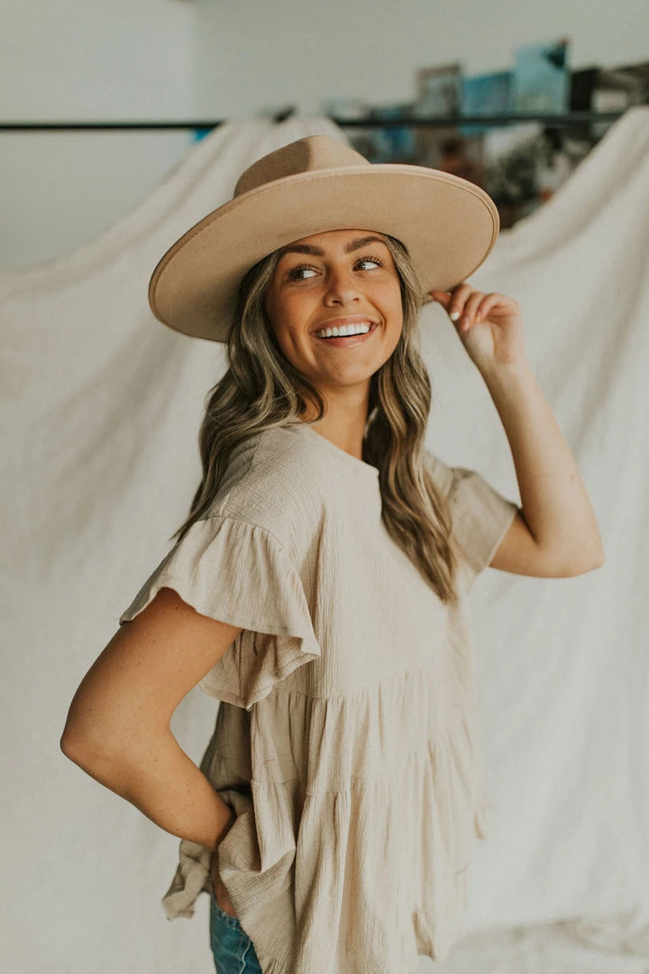 Henly Tops Kancan Tiered Peplum In Taupe