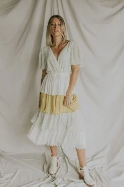 Henly Keylime Tiered Midi Dresses