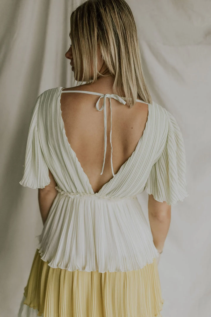 Henly Keylime Tiered Midi Dresses