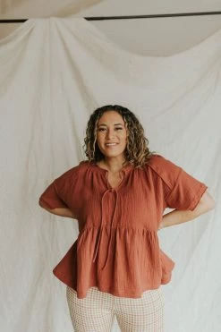 Henly Tied Up Gauze Peplum In Canyon Clay