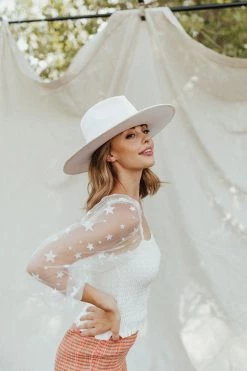 Henly Seeing Stars Smocked Blouse In White