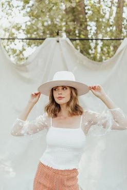 Henly Seeing Stars Smocked Blouse In White