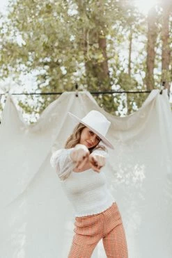 Henly Seeing Stars Smocked Blouse In White