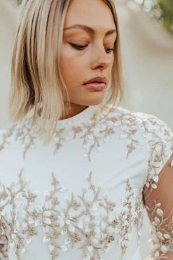 Henly Valentina Lace Maxi In White Dresses