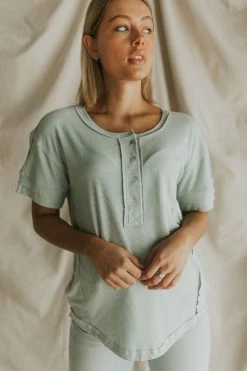 Henly Liv Ribbed Tee In Light Blue