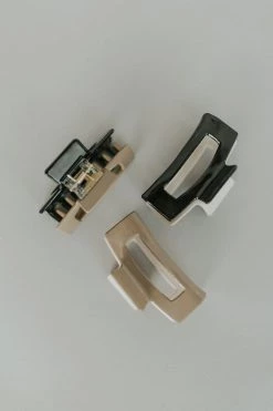 Henly *Two Tone Claw Clip - 3 Colors