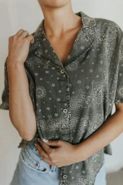 Henly Double Down Paisley Blouse In Black