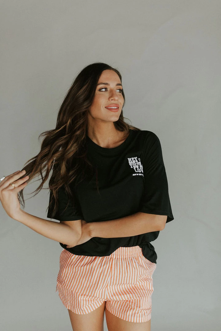 Henly Hey You Graphic Tee Graphics