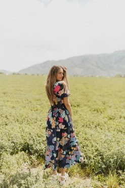 Henly Sea You Later Floral Midi In Navy