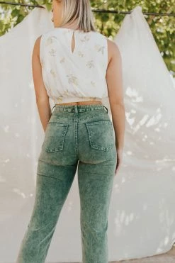 Henly Megs Pants In Green Pants/Shorts