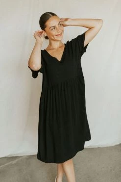 Henly Dresses Emmy Babydoll In Black