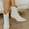 Henly Dallas Western Bootie In White