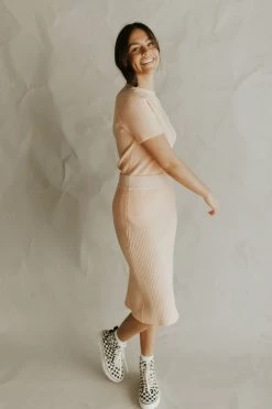 Henly Carmen Sweater In Peach SETS