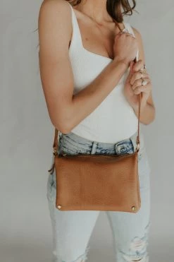 Henly OOTD Crossbody In Brown Accessories