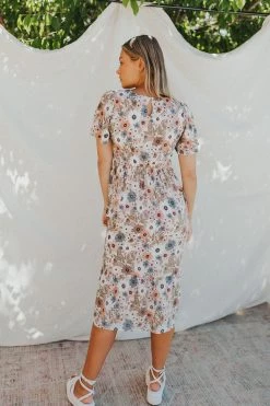 Henly She Daisy Floral Midi In Natural