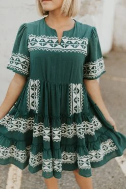 Henly Isla Embroidered Dress In Emerald