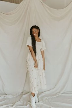 Henly Dresses Forget Me Not Embroidered Maxi In Cream