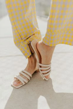 Henly *Flora Round Strap Sandal In Beige