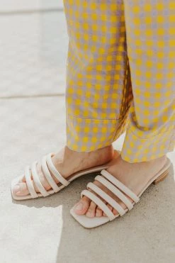Henly *Flora Round Strap Sandal In Beige