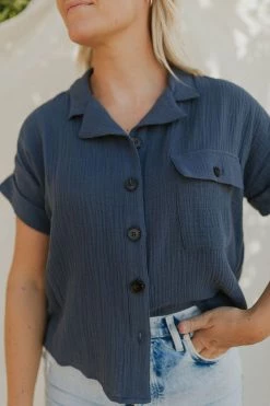 Henly Tops Cameron Gauze Top In Navy