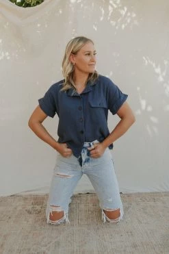 Henly Tops Cameron Gauze Top In Navy