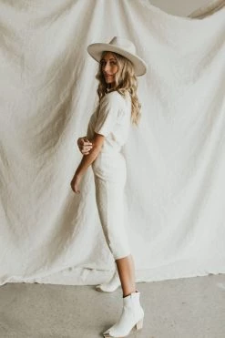 Henly SETS Tessa Textured Skirt In Oatmeal