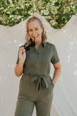 Henly Mav Jumpsuit In Olive