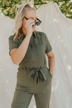 Henly Mav Jumpsuit In Olive