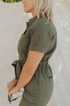 Henly Mav Jumpsuit In Olive