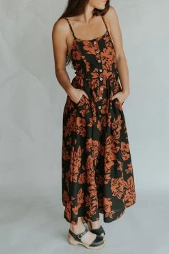 Henly Hibiscus Hideaway Woven Sundress