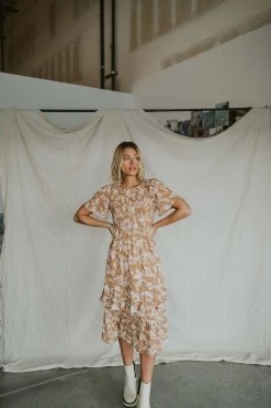 Henly Gone Girl Floral Midi In Camel