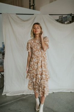 Henly Gone Girl Floral Midi In Camel