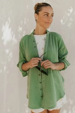 Henly Free People Summer Daydream Button Down In Cool Moss