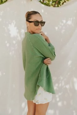 Henly Free People Summer Daydream Button Down In Cool Moss