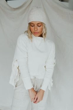 Henly *Free People Moon Daisy Pullover In Starshine