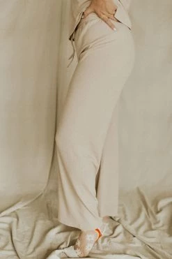 Henly Lounge Around Ribbed Pants In Oatmeal