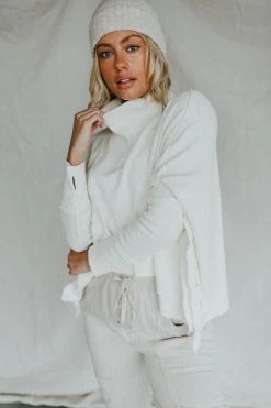 Henly *Free People Moon Daisy Pullover In Starshine