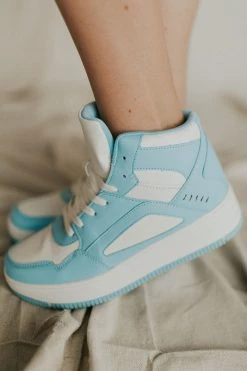 Henly Rylee Sneakers In Blue