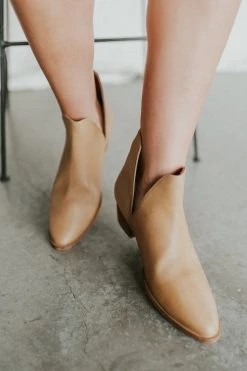 Henly Free People Charm Double V Ankle Boot In Tan