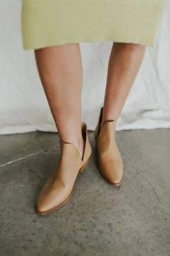 Henly Free People Charm Double V Ankle Boot In Tan