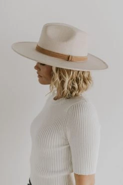 Henly Mont Blanc Fedora In Cream