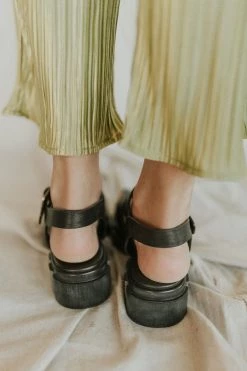 Henly Free People Brooks Fisherman Sandal In Black